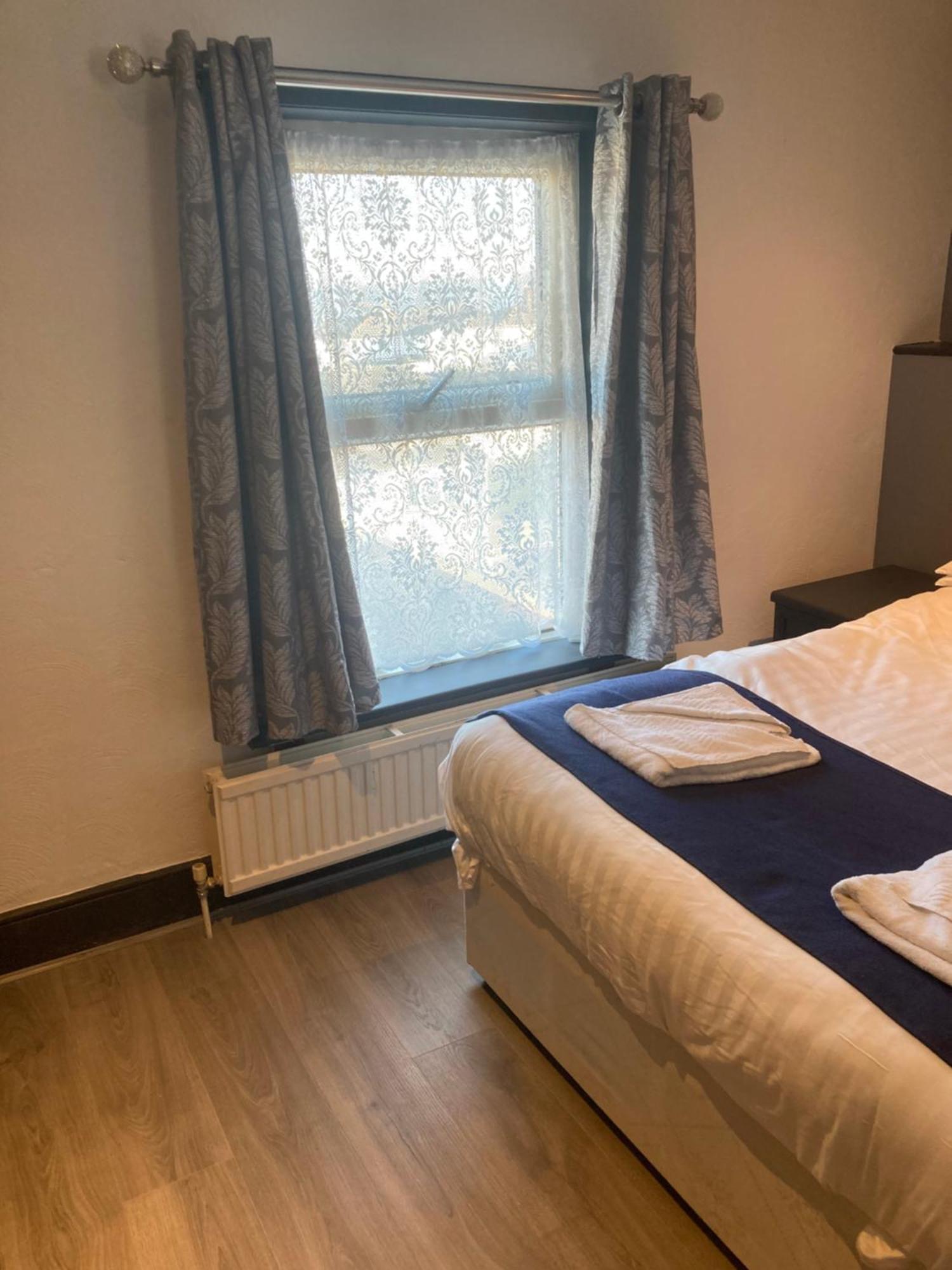 Abingdon Lodge Hotel 라이드 외부 사진